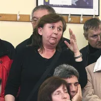 Anica Fonda: “Če bo treba, bom hodila od vrat do vrat in bom zbirala podpise za referendum.”