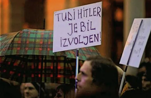 Vseslovenska vstaja v znamenju  zahtev po korenitih spremembah