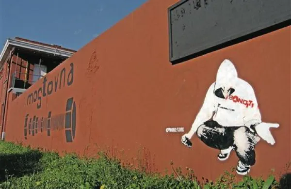 Kulturni center Mostovna v Solkanu praznuje deseto obletnico delovanja