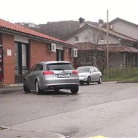 Policisti so bili včeraj tudi v trgovini v Sv. Antonu, kjer je bil umorjeni poslovodja