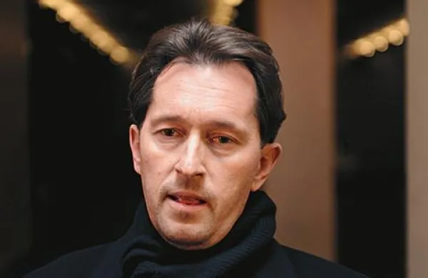 Predsednik DL Gregor Virant je na seji sveta stranke že predlagal vstop v vlado mandatarke Alenke Bratušek, je ob robu seje pojasnil svetovalec poslanske skupine DL Miran Starič