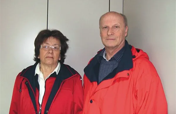 Koordinatorka projekta Starejši za starejše za južno Primorsko Silva Frelih in njen namestnik Franci Koncilija