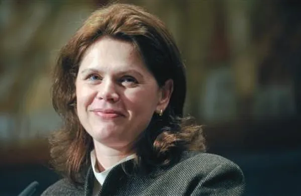 Mandatarka za sestavo nove vlade Alenka Bratušek se je odpovedala možnosti, da zamenja katerega od kandidatov oziroma kandidatk za ministrske položaje v novi vladi