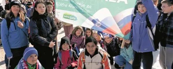 Osnovnošolci iz Mosta na Soči so uživali v Planici