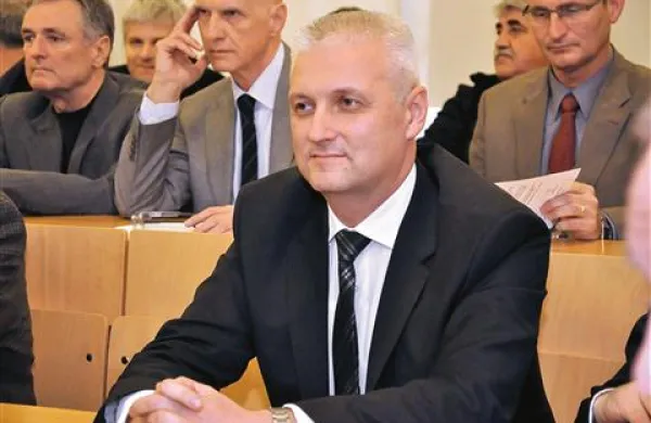 Igor Maher: “Jaz nisem zgradil nič. Jaz sem obnovil in dal v funkcijo objekt, ki je bil tam zasut.” 