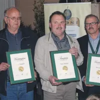 Šampion Franc Morgan (v sredini) z vicešampionoma Borisom Sabadinom (levo) in Borisom Jenkom