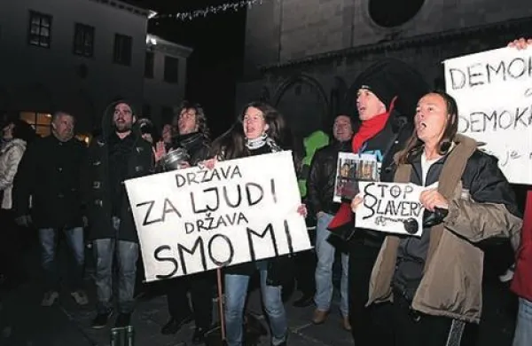 Utrinek iz prejšnjih protestov v Kopru
