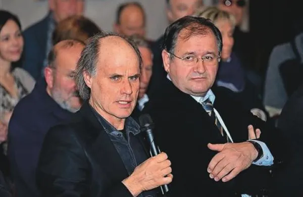 Knjigo je pospremil na pot rektor Dragan Marušič. Ob njem njegov predhodnik Rado Bohinc