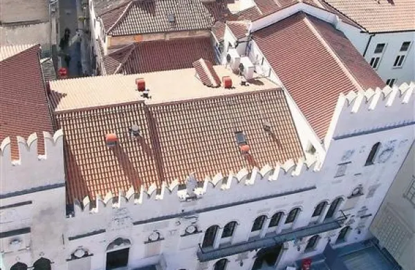 V Kopru je bila povprečna cena prodanega rabljenega stanovanja v zadnjem četrtletju za skoraj 15 odstotka nižja kot v zadnjem četrtletju 2011