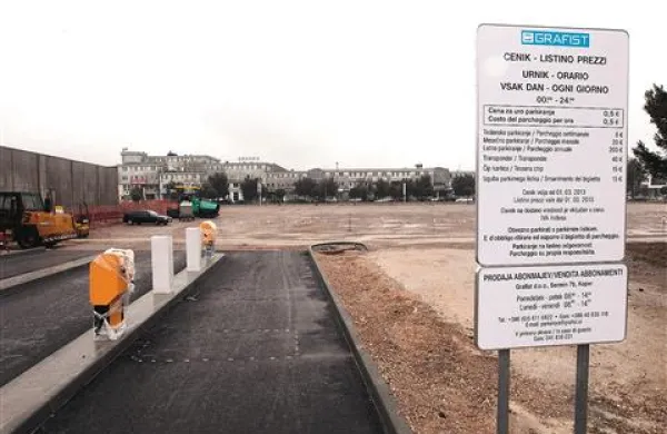 Prostora nasproti Ogrlice bo za 700 vozil, a bo treba za parkiranje po novem seči v žep