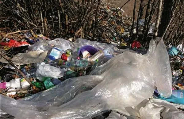V zbiralnih akcijah so  zbrali  1190 kubičnih metrov odpadkov, na območju Istre pa so uspeli sanirati mnogo več od prvotno zastavljenih desetih odlagališč (fotografija je simbolična)