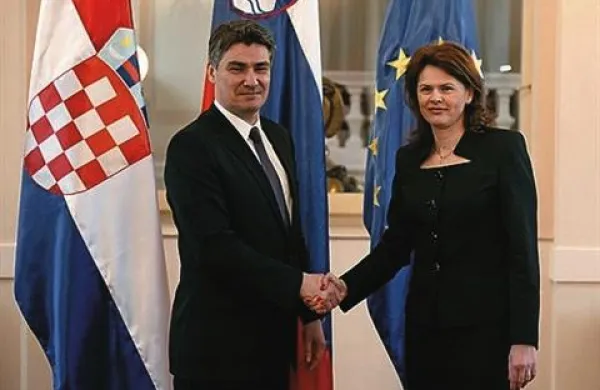 Hrvaški premier Zoran Milanović in slovenska premierka Alenka Bratušek