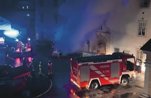 Serija požigov, ki  jih kriminalisti doslej še niso uspeli razplesti, se je začela septembra lani