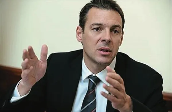 Minister za finance Uroš Čufer je ocenil, da je dvig davka na dodano vrednost vse bolj verjeten