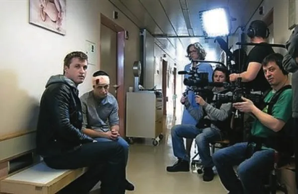 Denis Avdić (prvi z leve) med snemanjem DA šova
