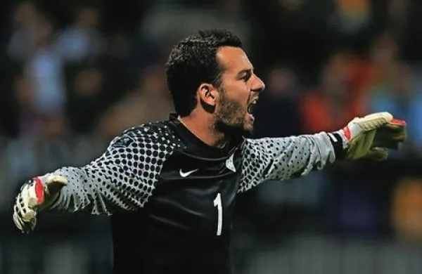 Slovenski reprezentančni vratar Samir Handanović, ki blesti v golu milanskega Interja, še naprej navdušuje ljubitelje nogometa na Apeninskem polotoku