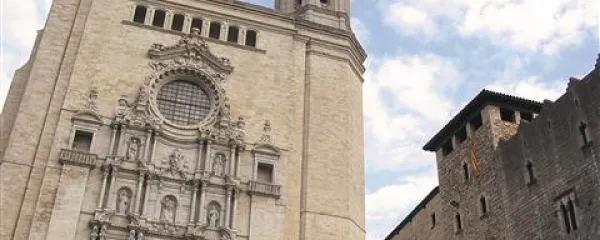 Gironska katedrala je eden najboljših primerkov španske gotske arhitekture