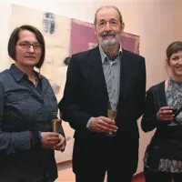 Keramičarja Tanja Krstov (levo) in Ferdo Žorž ter slikarka Anamari Hrup
