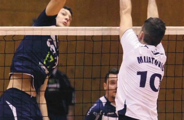 Mladi Miha Bregar (v napadu) naj bi imel v Go Volleyu v novi sezoni  še pomembnejšo vlogo