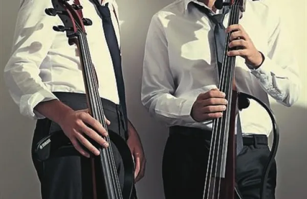 2Cellos