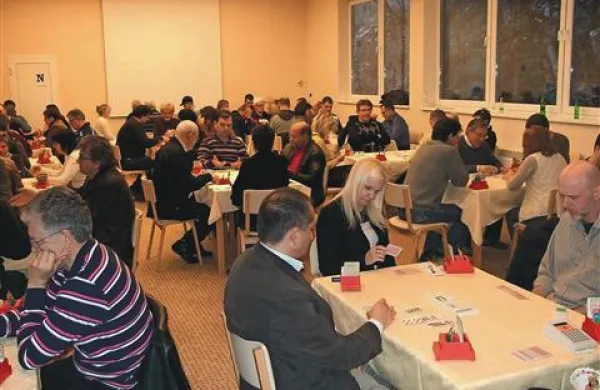 Na turnirju je letos tekmovalo skoraj 70 parov iz Slovenije, Hrvaške, Italije, Bolgarije, Velike Britanije in ZDA