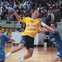 Nejc Poklar je celjsko mrežo zatresel trikrat