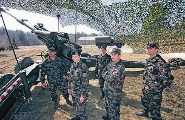 Obrambni proračun Slovenije za leti 2013 in 2104 je za zdaj vreden okoli 380 milijonov evrov