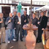 Vodstvo portoroškega obalnega letalskega centra je nazdravilo 50. obletnici ustanovitve