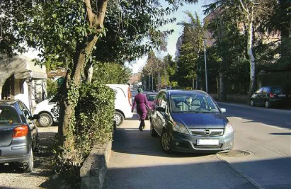 Vozniki, pozor! V Izoli boste plačali, tudi če ne  boste dvignili plačilnega naloga za  storjen prometni prekršek.