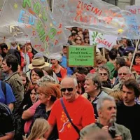 Protestniki na tako imenovani peti vseslovenski ljudski vstaji Foto: STA