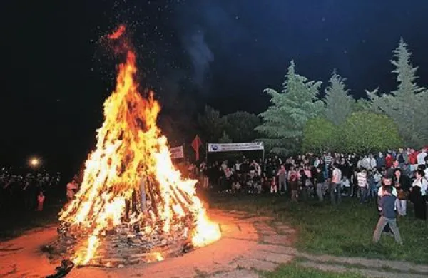 Tradicionalni kres na Markovcu v Kopru
