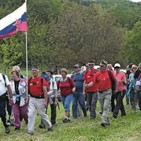 Pohodniki so hodili po poteh partizanskih kurirjev