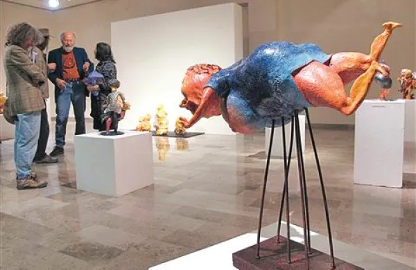 Majk Mulaček je v galeriji Pokrajinskega muzeja na ogled postavil Patetike