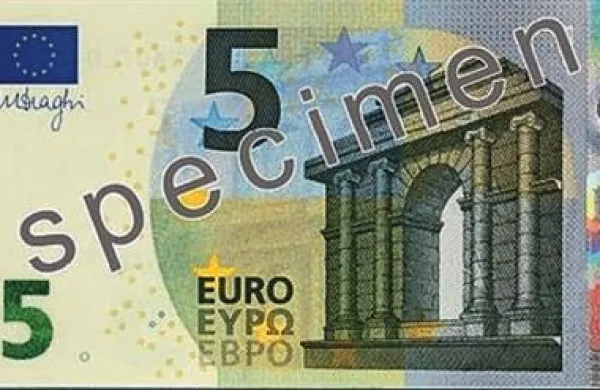V obtok danes prihaja nov bankovec za pet evrov, ki sodi v serijo Evropa in ga odlikujejo predvsem izboljšani zaščitni elementi