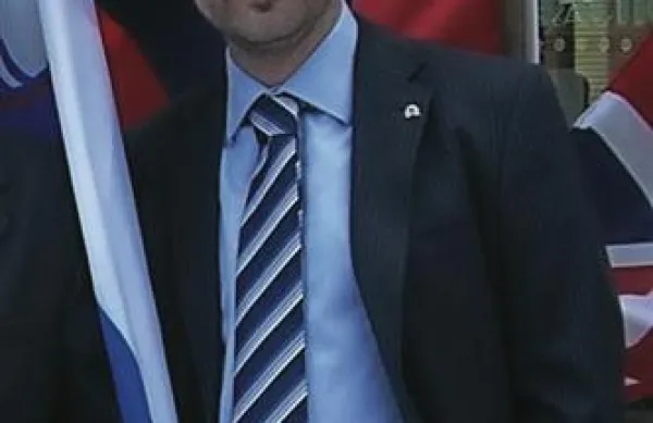V torek je piranski župan Peter Bossman zaključil delovno razmerje z vodjo kabineta župana Dimitrijem Šamšalom