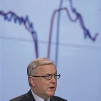 Evropski komisar za denarne in gospodarske zadeve Olli Rehn Slovenijo poziva k odločnemu in naglemu ukrepanju v bančnem sektorju in javnih financah
