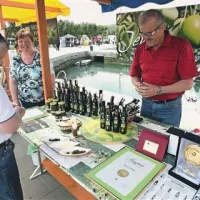  Društvo oljkarjev slovenske Istre je pripravilo sejem oljčnega olja