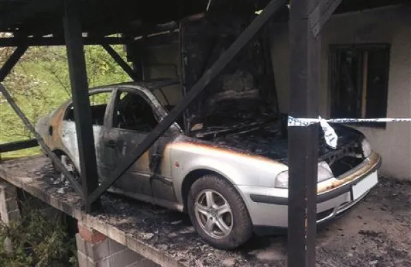 Kriminalisti preiskujejo že peti požig v osmih mesecih