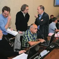 Na seji Ekonomsko-socialnega sveta so obravnavali novelo zakona o finančnem poslovanju, postopkih zaradi insolventnosti in prisilnem prenehanju, program stabilnosti in izhodišča za udeležbo tripartitne delegacije RS na zasedanju mednarodne konference dela