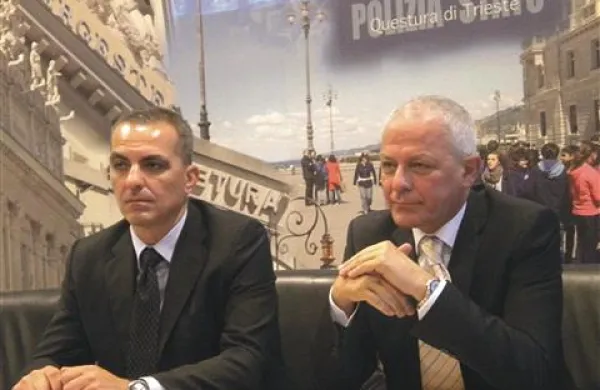 Dean Jurič in Mario Bo sta predstavila podrobnosti zadnjega uspešnega sodelovanja koprske in tržaške policije pri preganjanju kriminalitete