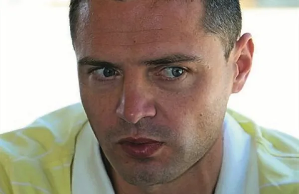 Slovenski nogometni sodnik Damir Skomina bo četrti sodnik na sobotnem finalu nogometne lige prvakov med münchenskim Bayernom in Borussio iz Dortmunda v Londonu