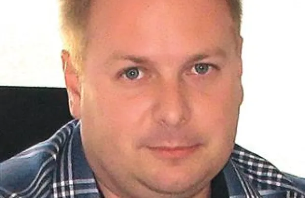 Marko Rondič: “Višji davki, višji prispevki, višji stroški. Cene in kupna moč pa padajo. V taki situaciji bo še več obrtnikov zaprlo vrata.”