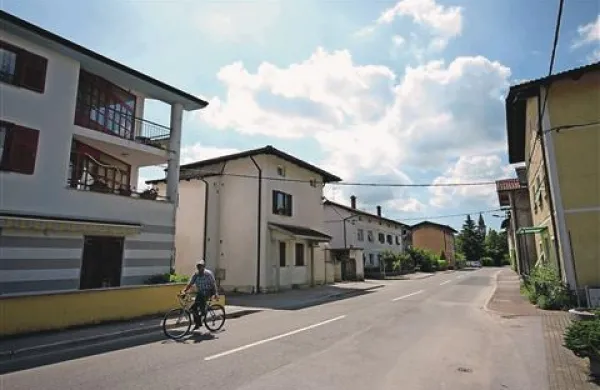 Gradbinci bodo Vrtojbo v poldrugem letu prekopali tako rekoč od roba do roba, saj bodo zamenjali tudi kanalizacijo