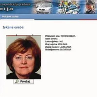 Na spletni strani policije je za Tovšakovo razpisana tiralica. Za njo sta razpisana tudi evropski priporni nalog in mednarodna tiralica.