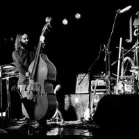 18. Jazz Cerkno je sklenil tolkalec Cyro Baptista (skrajno desno) z zasedbo Banquet of the Spirits 