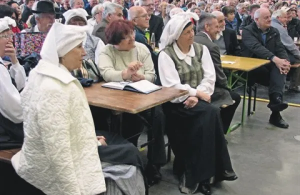 Primorske upokojence skrbi prihodnost. Njihova lastna in mlajših generacij.