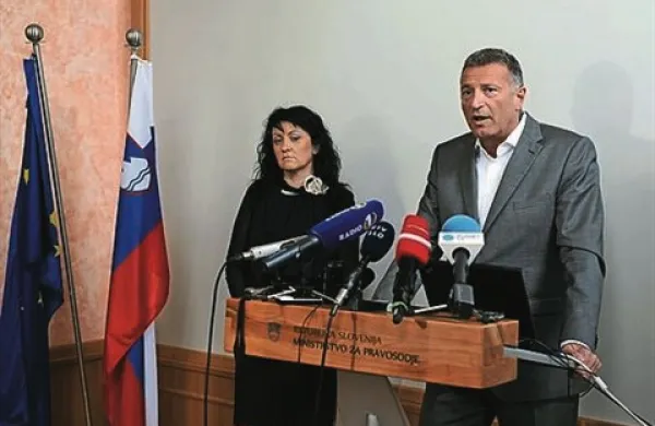 Minister za pravosodje Senko Pličanič je predstavil zakonodajne ukrepe ministrstva za pravosodje za učinkovitejše pravosodje