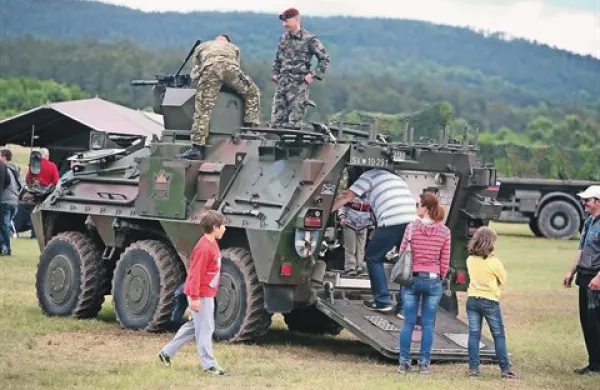 Bojno vozilo Valuk je izdelano  v Sloveniji, v Sistemski tehniki v Ravnah na Koroškem