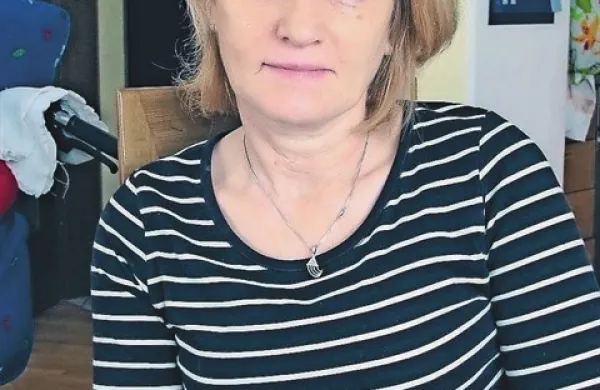 Angela Lampe: “Bliža se čas dopustov, zato nas zelo skrbi, da se bo s pridobivanjem gradbenega dovoljenja spet zavleklo.”