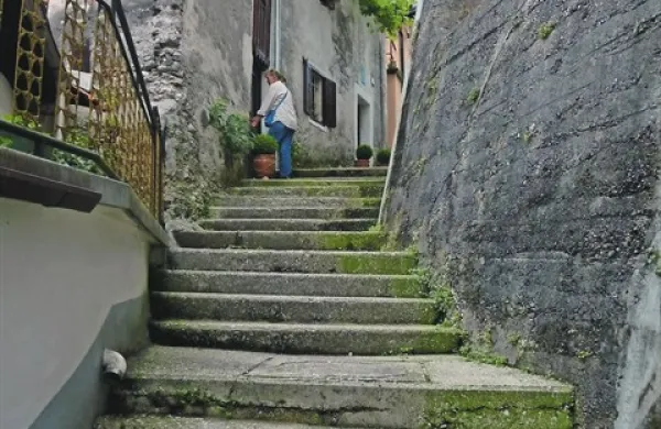 Domačini s prireditvijo Klan'c skušajo oživiti ta pozabljeni stari del Tolmina in si prizadevajo, da bi ga tudi lepše uredili 